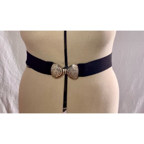 Torrid size 2 black rhinestone bow belt - Picture 1 of 3